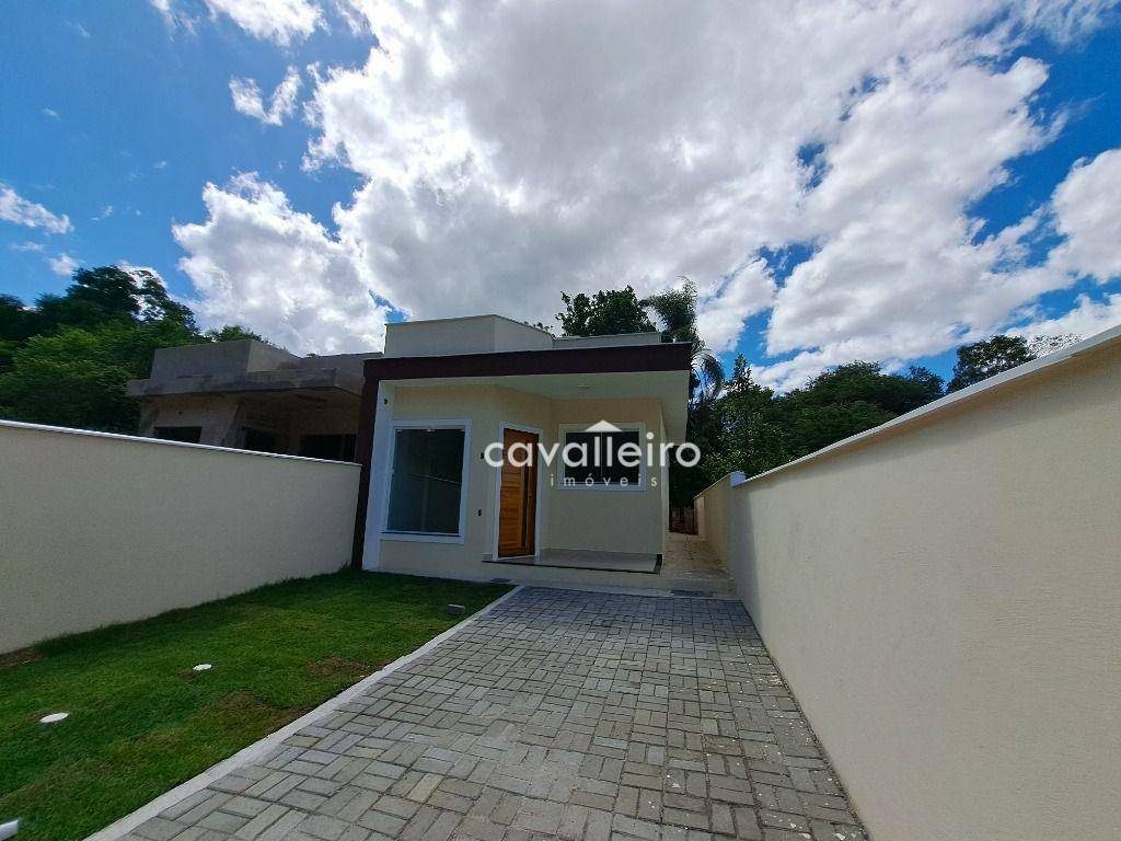 Casa à venda com 2 quartos, 69m² - Foto 1