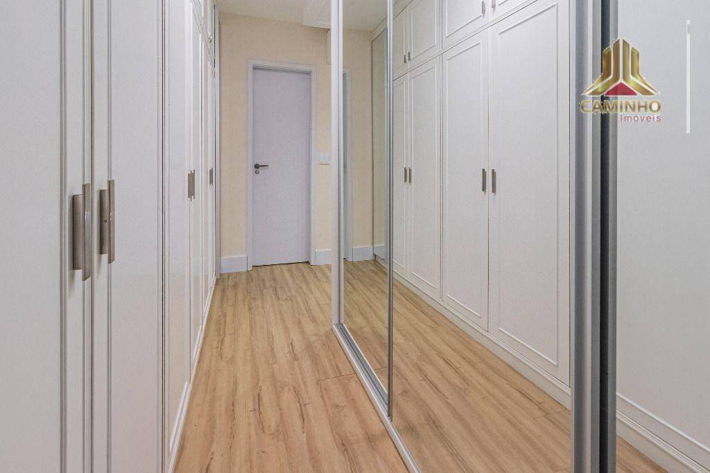 Cobertura à venda com 3 quartos, 350m² - Foto 18