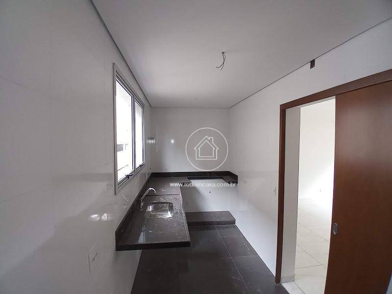 Apartamento à venda com 3 quartos, 78m² - Foto 11