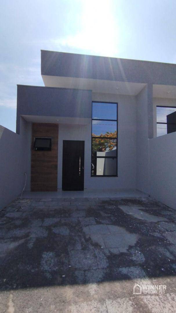 Casa à venda com 3 quartos, 65m² - Foto 1