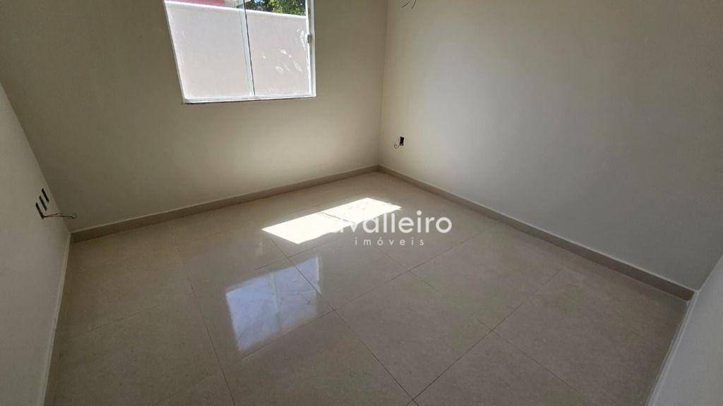 Casa à venda com 3 quartos, 100m² - Foto 5