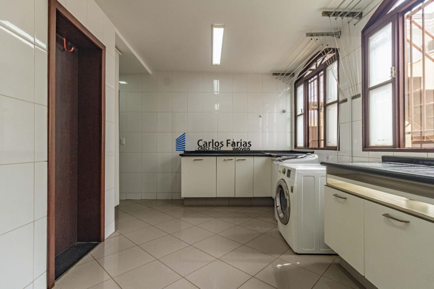 Casa à venda com 6 quartos, 450m² - Foto 38