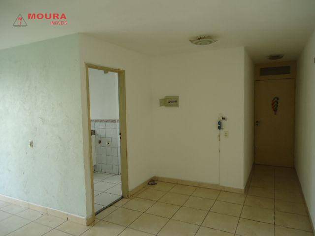 Apartamento para alugar com 2 quartos, 65m² - Foto 5