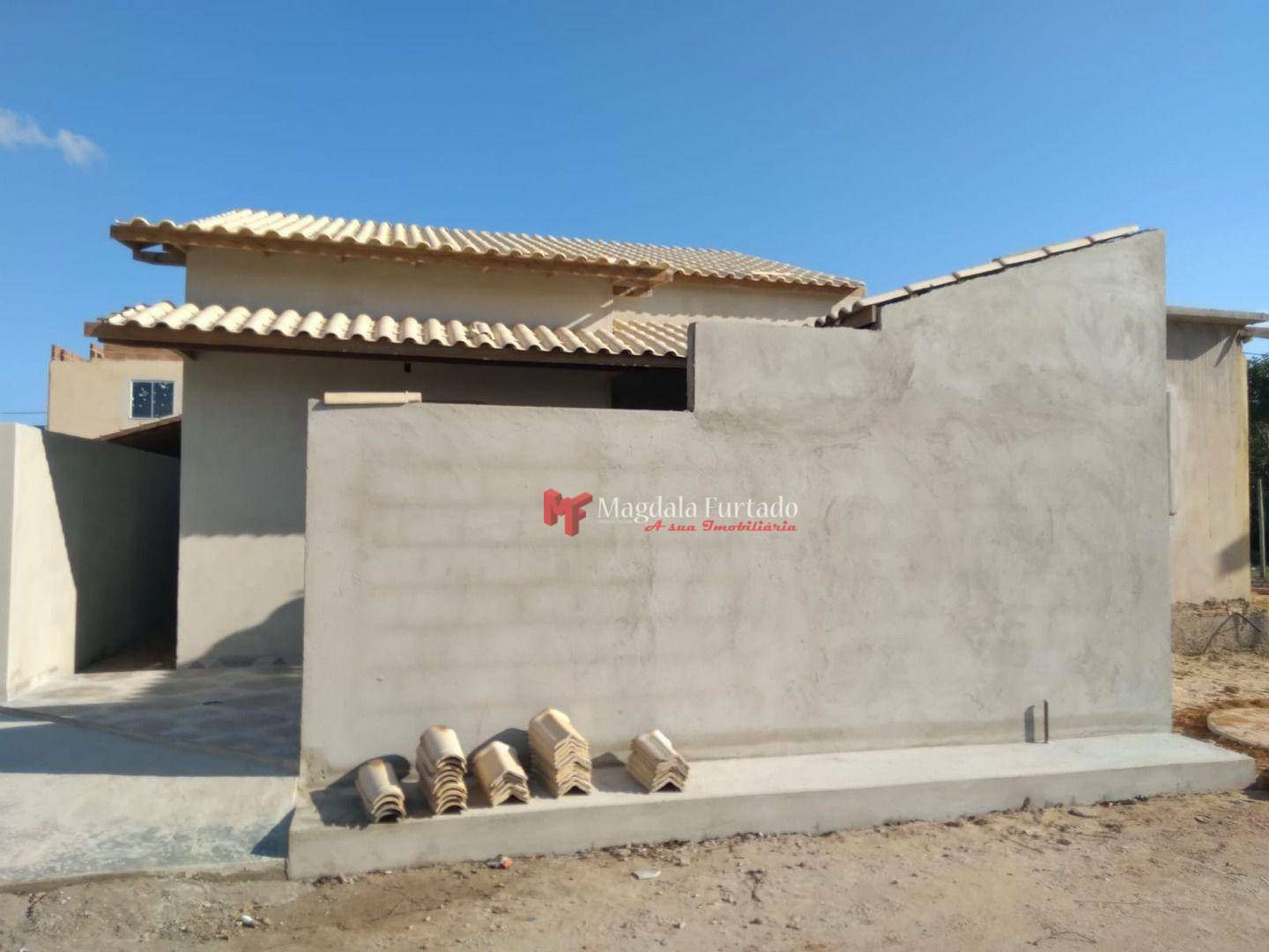 Casa à venda com 2 quartos, 70m² - Foto 4