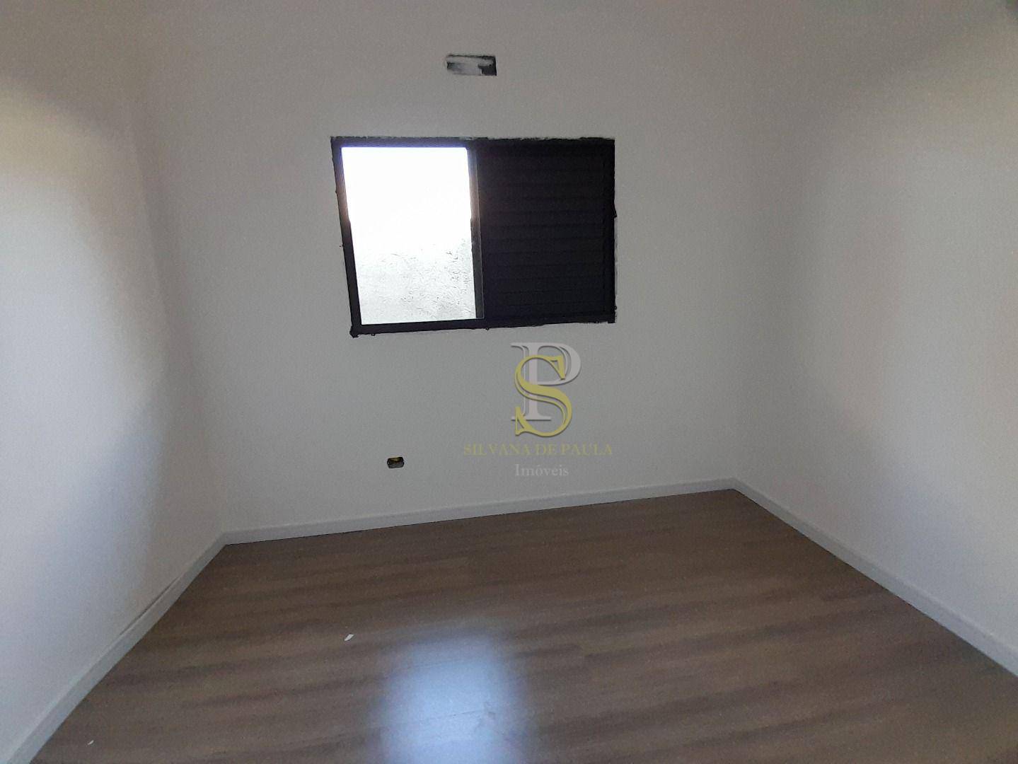 Casa à venda com 3 quartos, 93m² - Foto 11