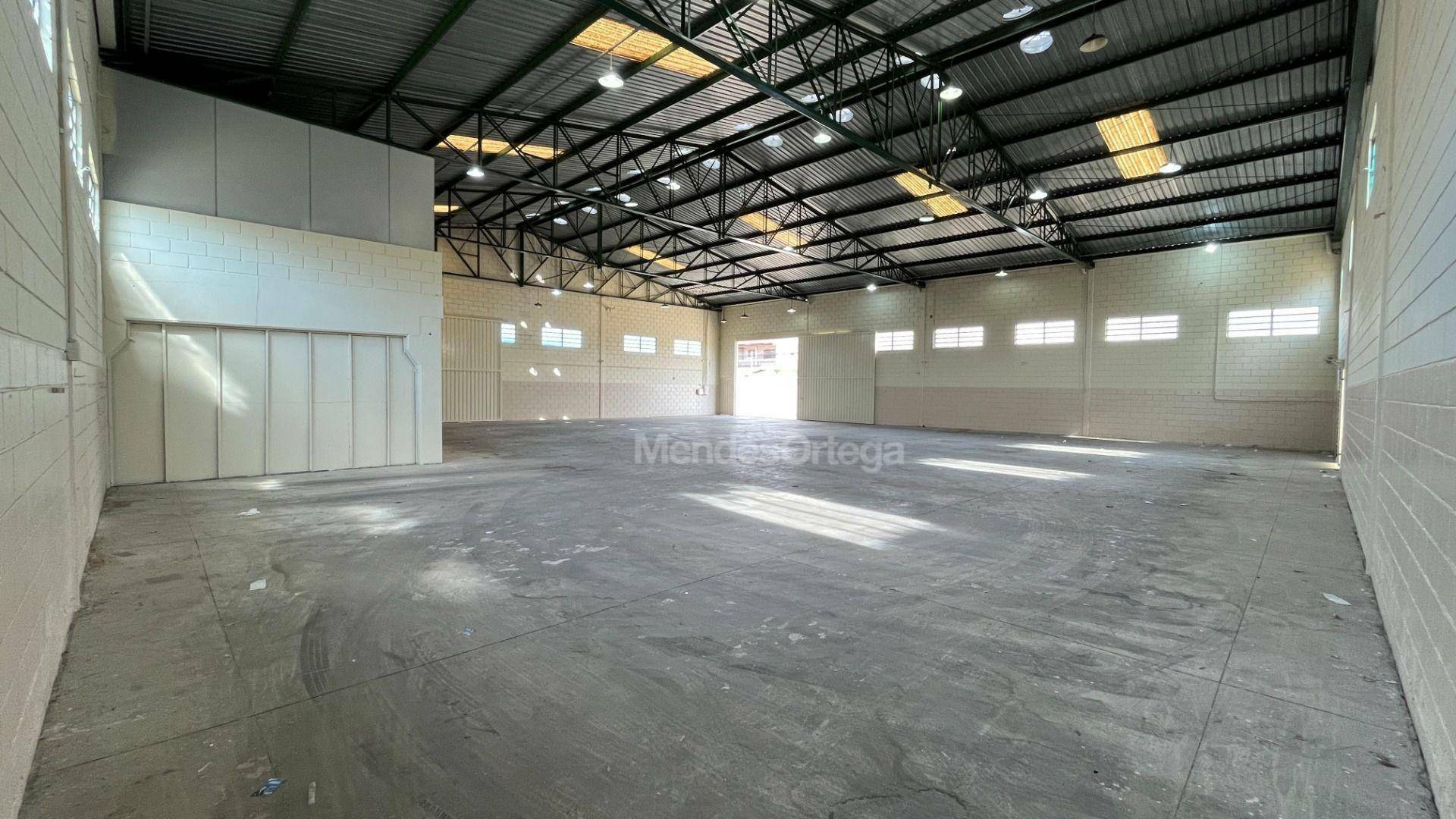 Depósito-Galpão-Armazém para alugar, 732m² - Foto 9