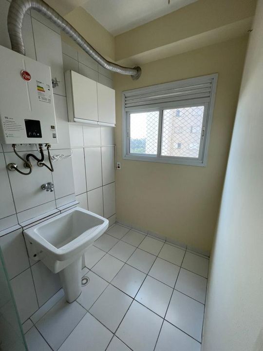 Apartamento para alugar com 2 quartos, 57m² - Foto 9