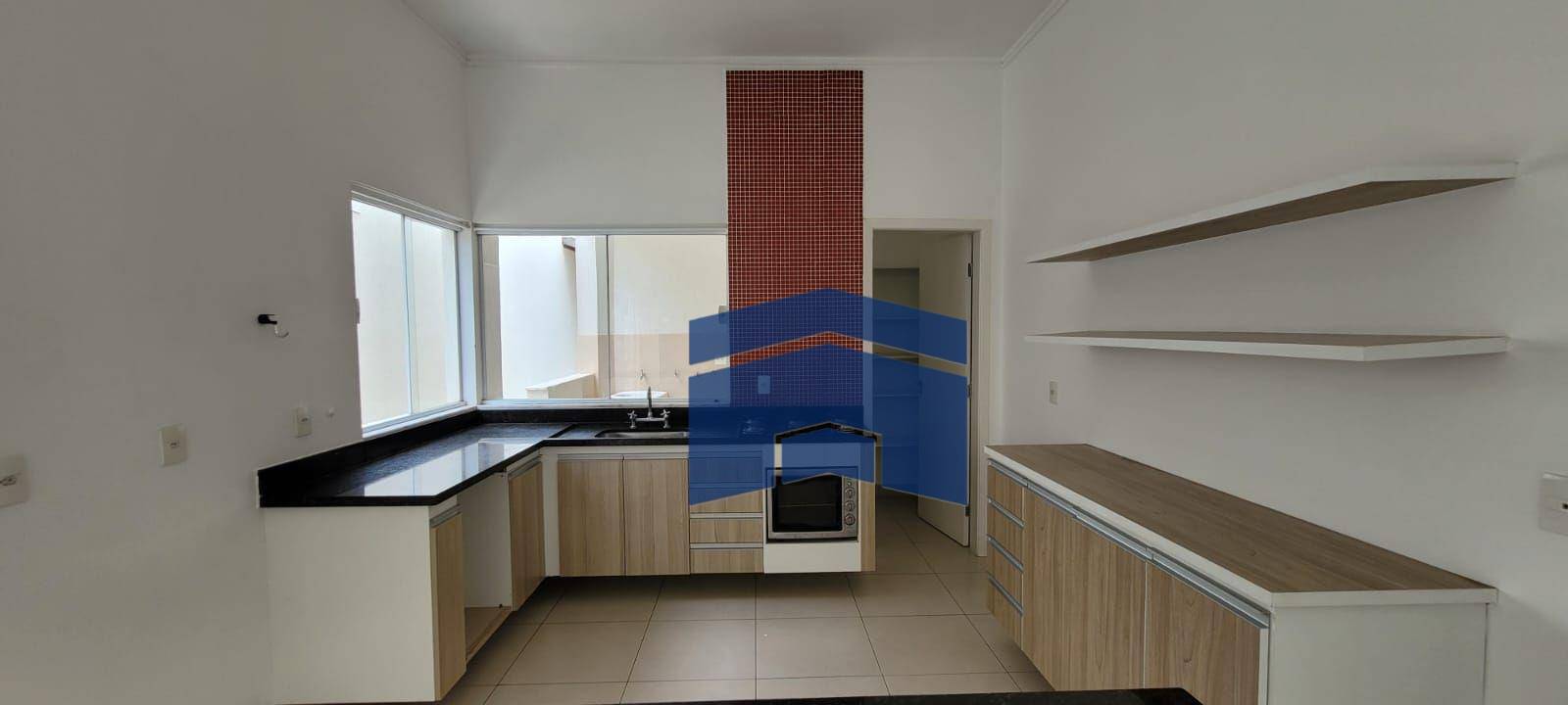 Sobrado para alugar com 3 quartos, 270m² - Foto 4