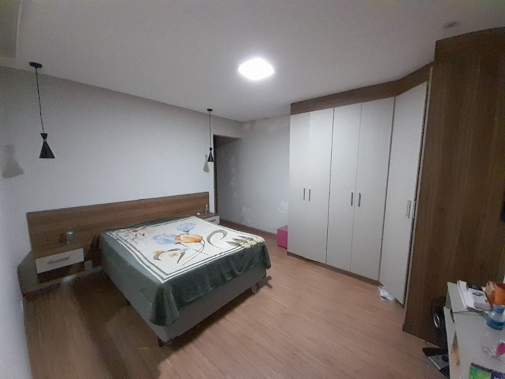 Casa à venda com 3 quartos, 250m² - Foto 39