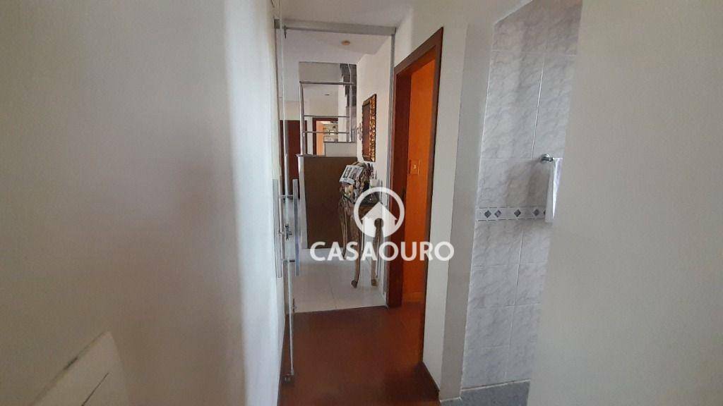 Cobertura à venda com 5 quartos, 200m² - Foto 30