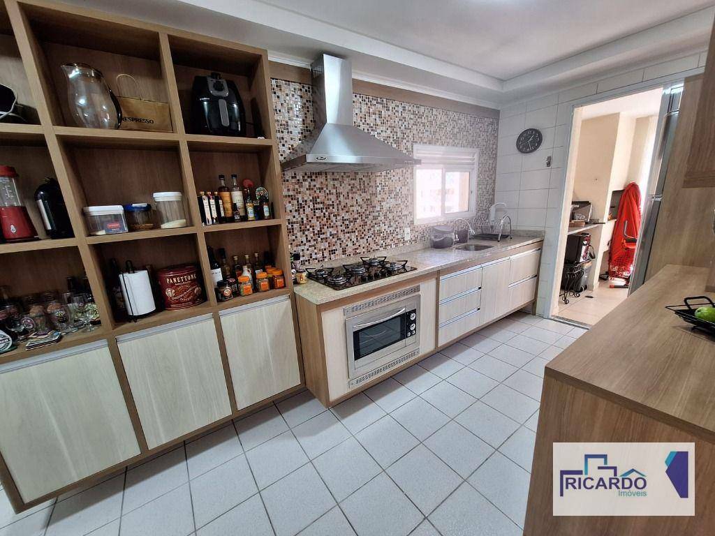 Apartamento à venda com 3 quartos, 115m² - Foto 13