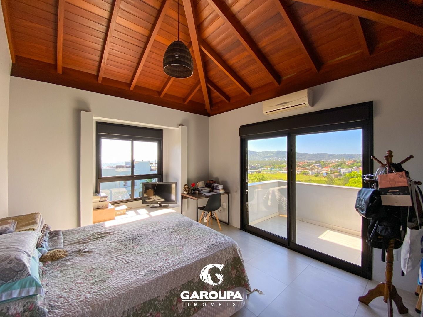 Casa à venda com 3 quartos, 255m² - Foto 20