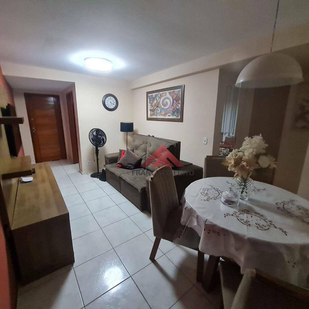 Apartamento à venda com 2 quartos, 60m² - Foto 3