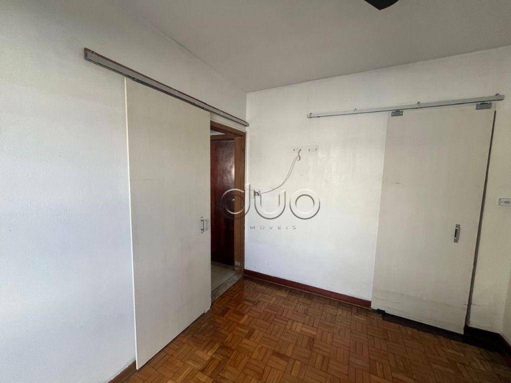 Casa à venda com 3 quartos, 212m² - Foto 17