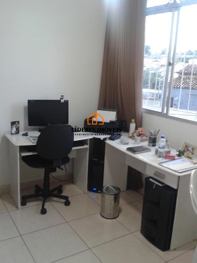 Apartamento à venda com 3 quartos, 92m² - Foto 5