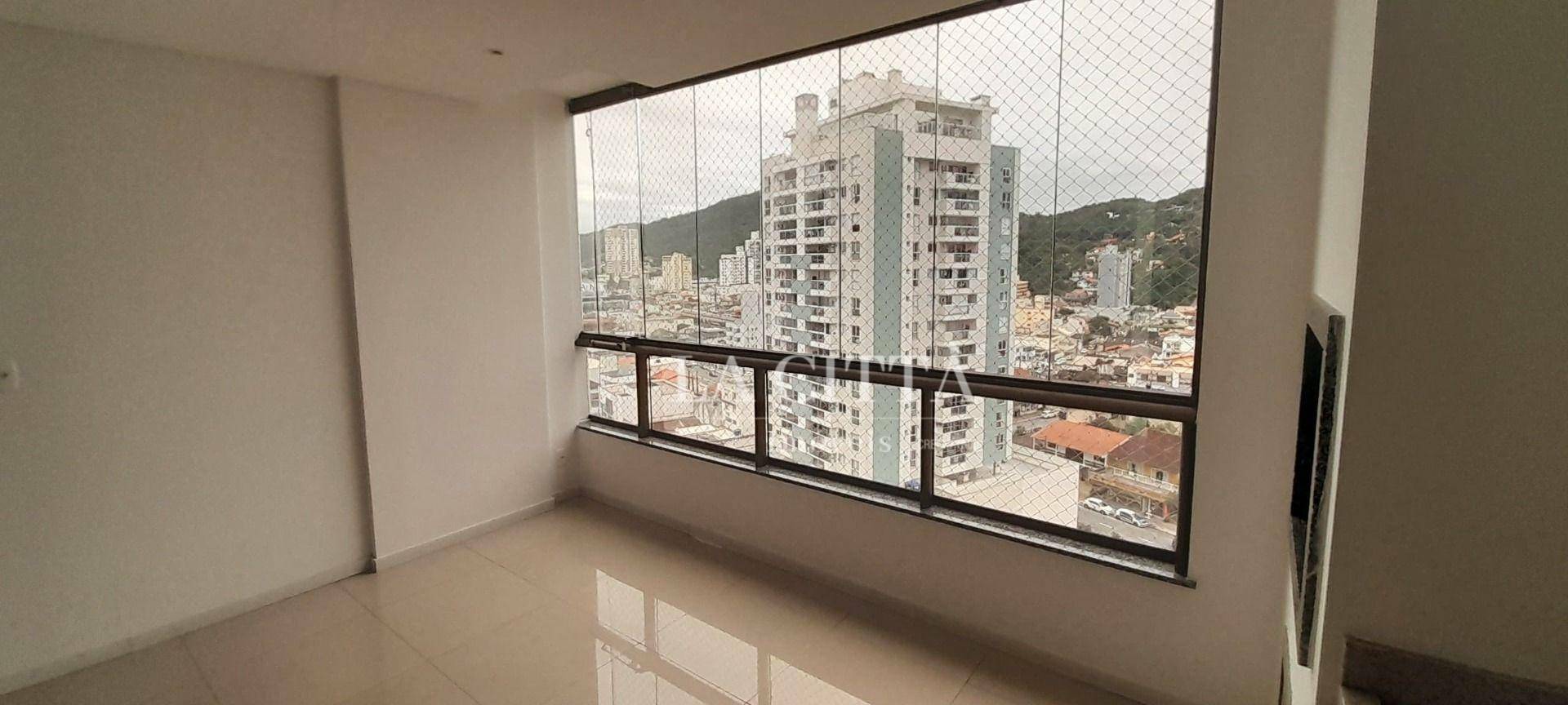 Apartamento à venda com 2 quartos, 75m² - Foto 14