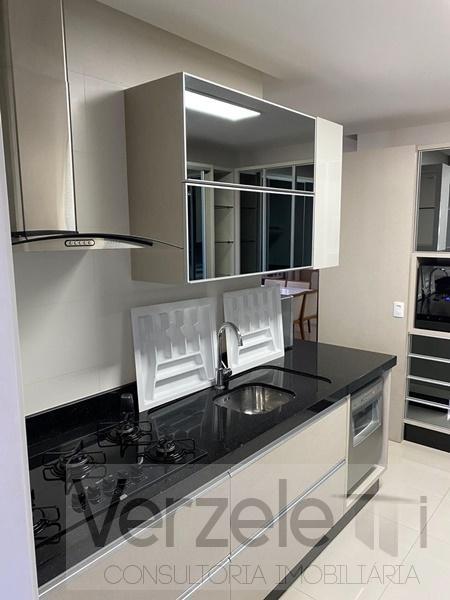 Apartamento à venda com 4 quartos, 150m² - Foto 13