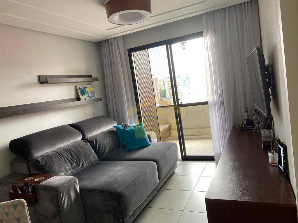 Apartamento à venda com 2 quartos, 65m² - Foto 2