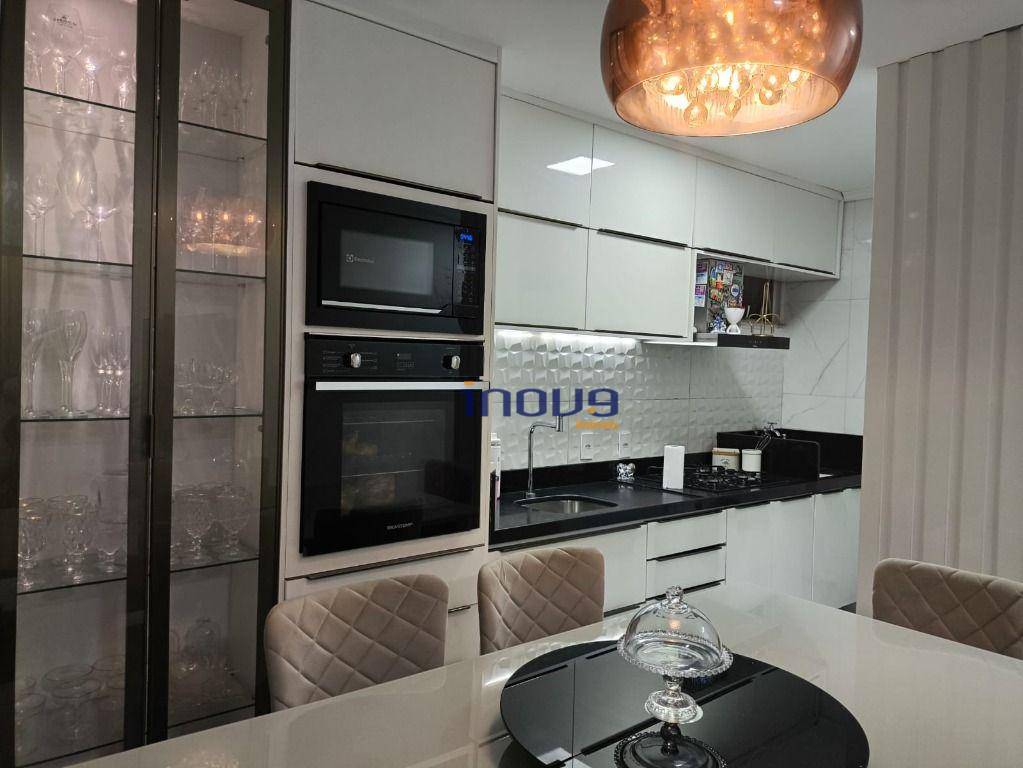 Apartamento à venda com 3 quartos, 62m² - Foto 1