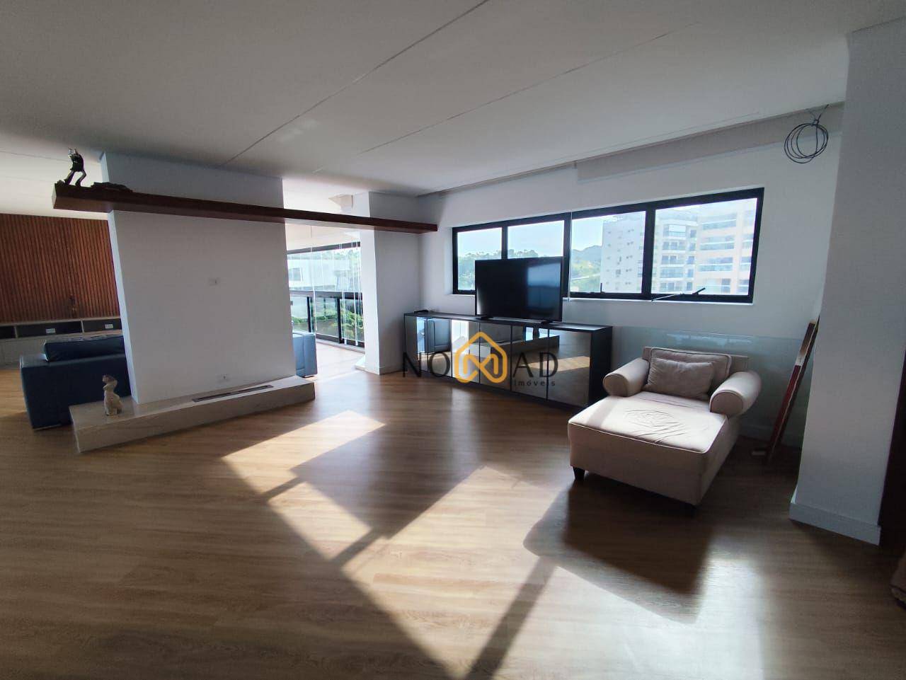 Apartamento à venda com 5 quartos, 360m² - Foto 22