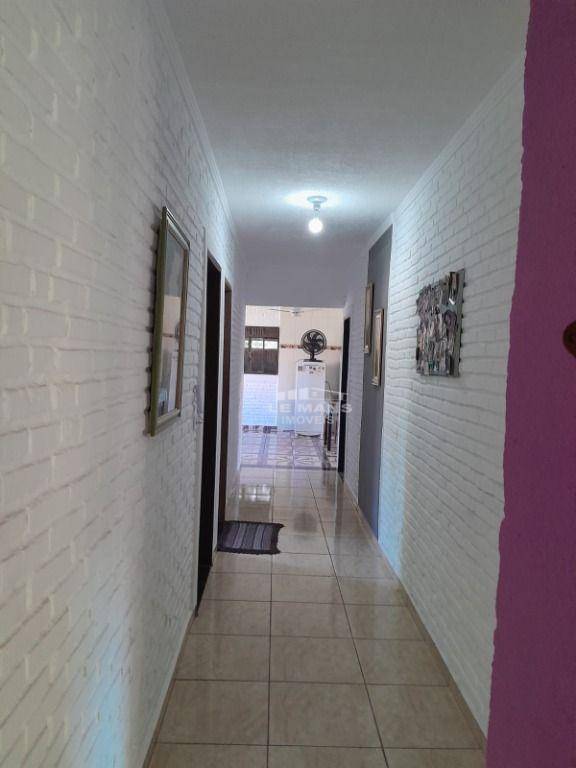 Chácara à venda com 3 quartos, 150m² - Foto 8