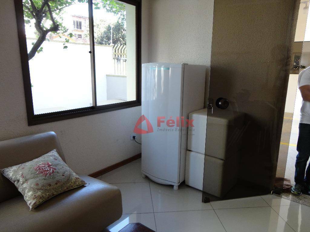 Apartamento à venda com 3 quartos, 111m² - Foto 32