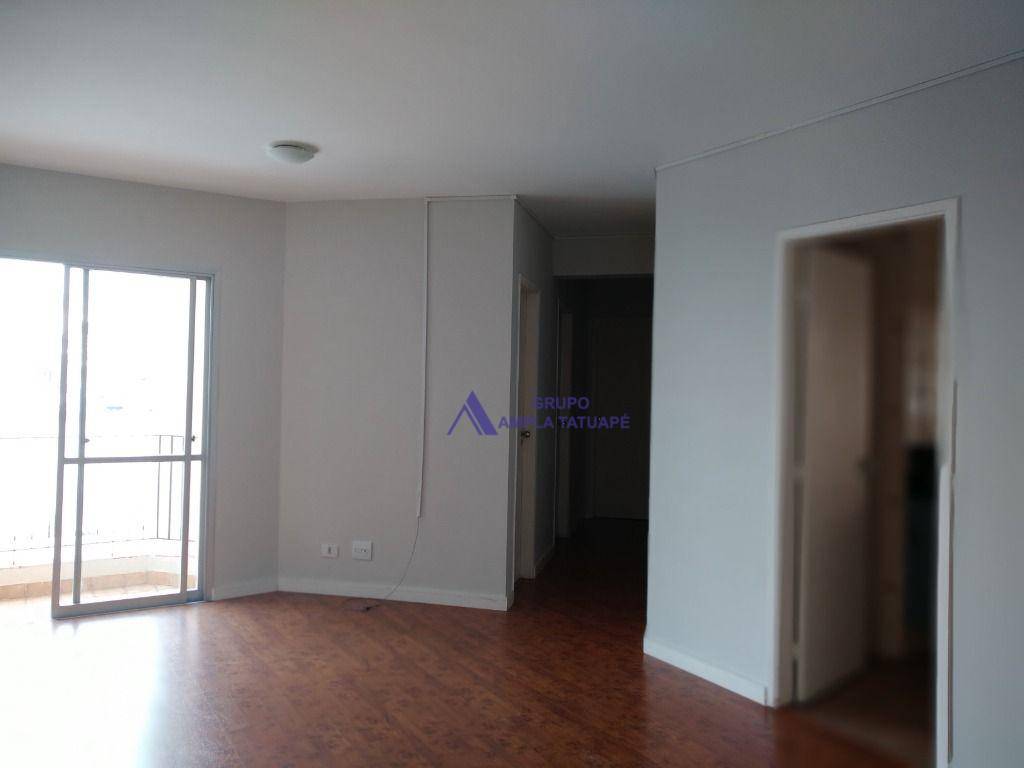 Apartamento para alugar com 3 quartos, 86m² - Foto 2