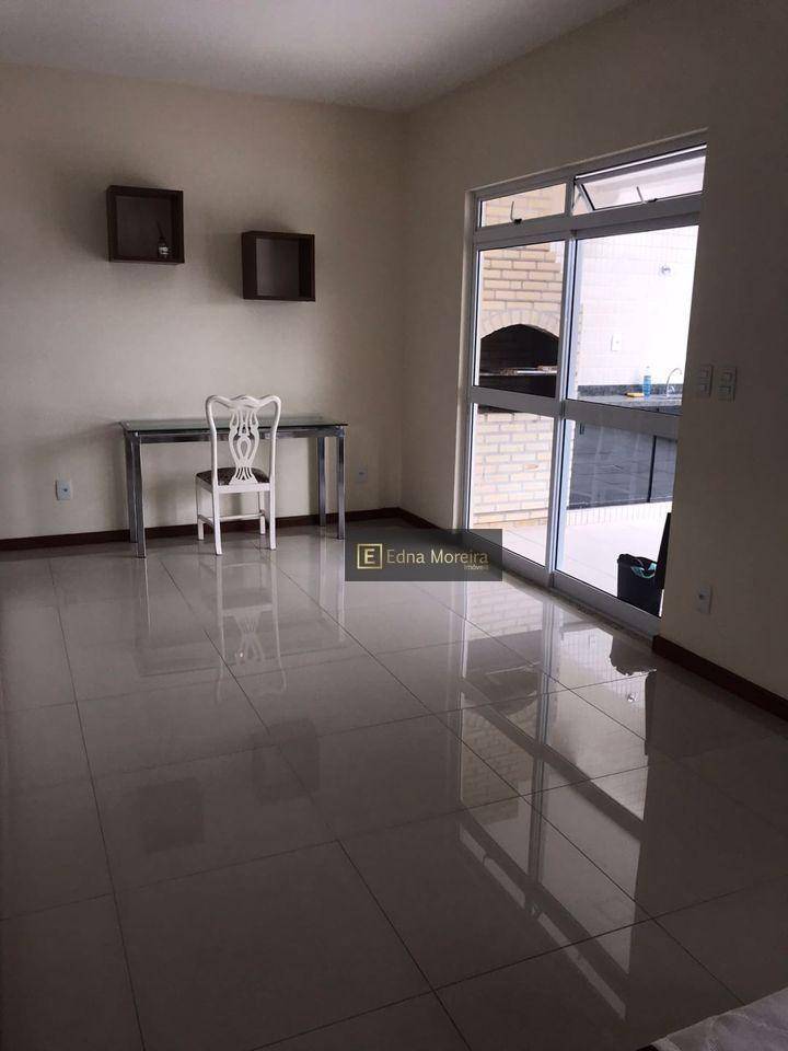 Apartamento à venda com 4 quartos, 216m² - Foto 22