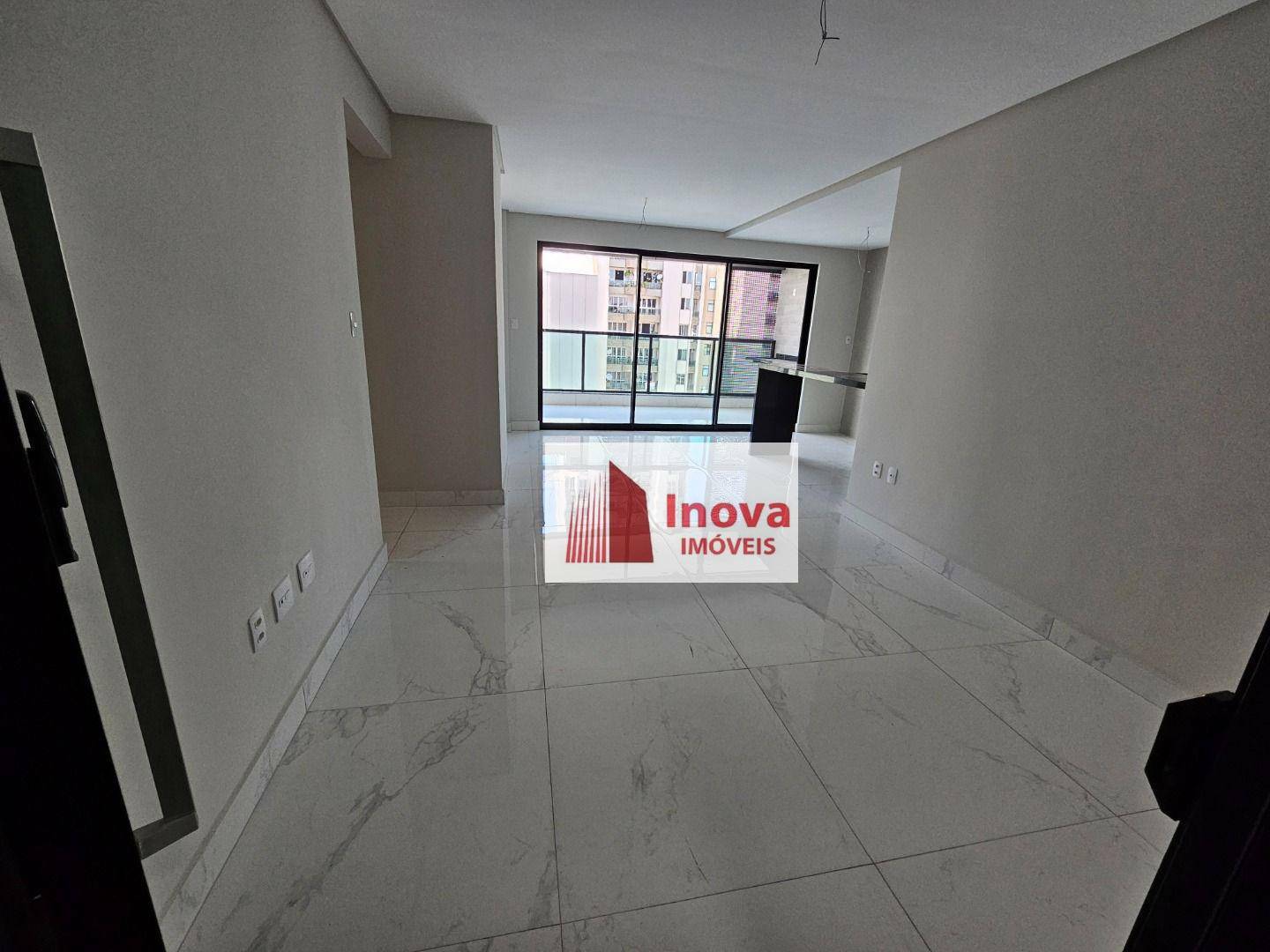 Apartamento à venda com 3 quartos, 120m² - Foto 5