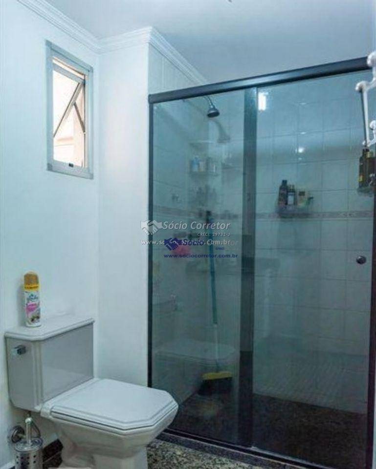 Apartamento à venda com 2 quartos, 65m² - Foto 18