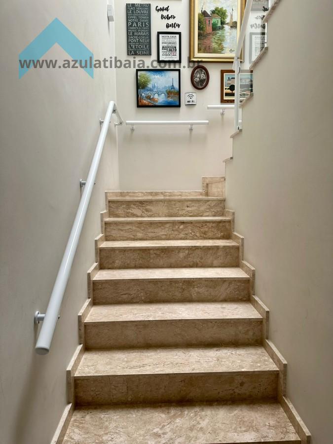 Casa de Condomínio à venda com 4 quartos, 244m² - Foto 9