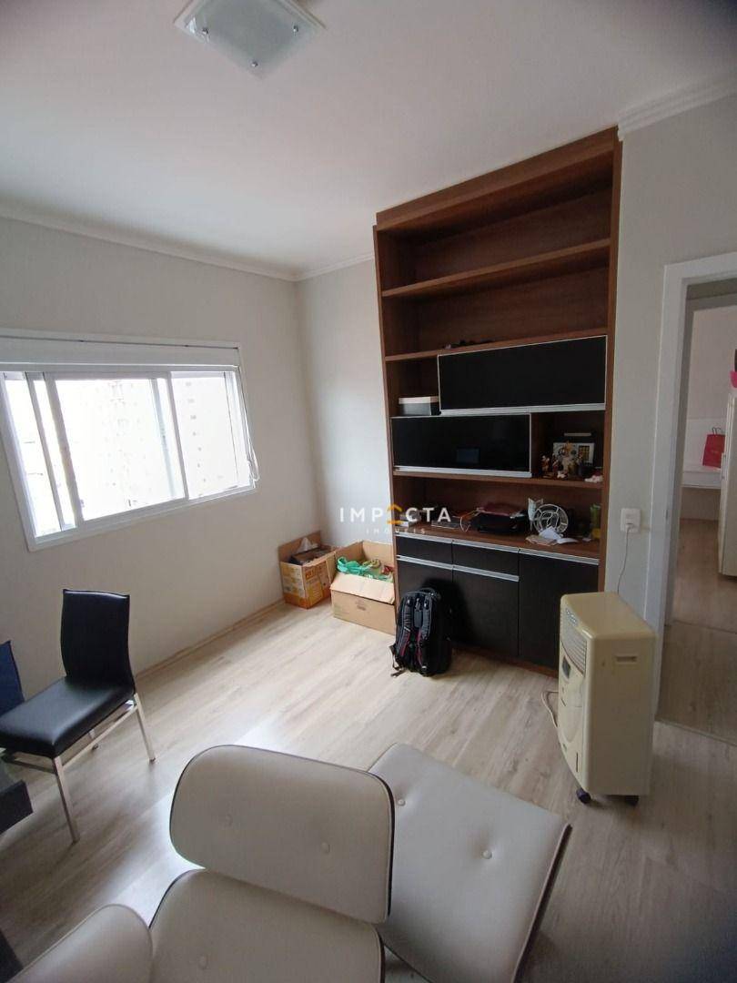 Apartamento à venda com 3 quartos, 157m² - Foto 21