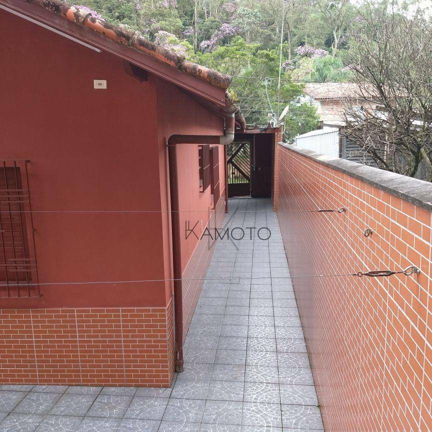 Casa à venda com 3 quartos, 190m² - Foto 29