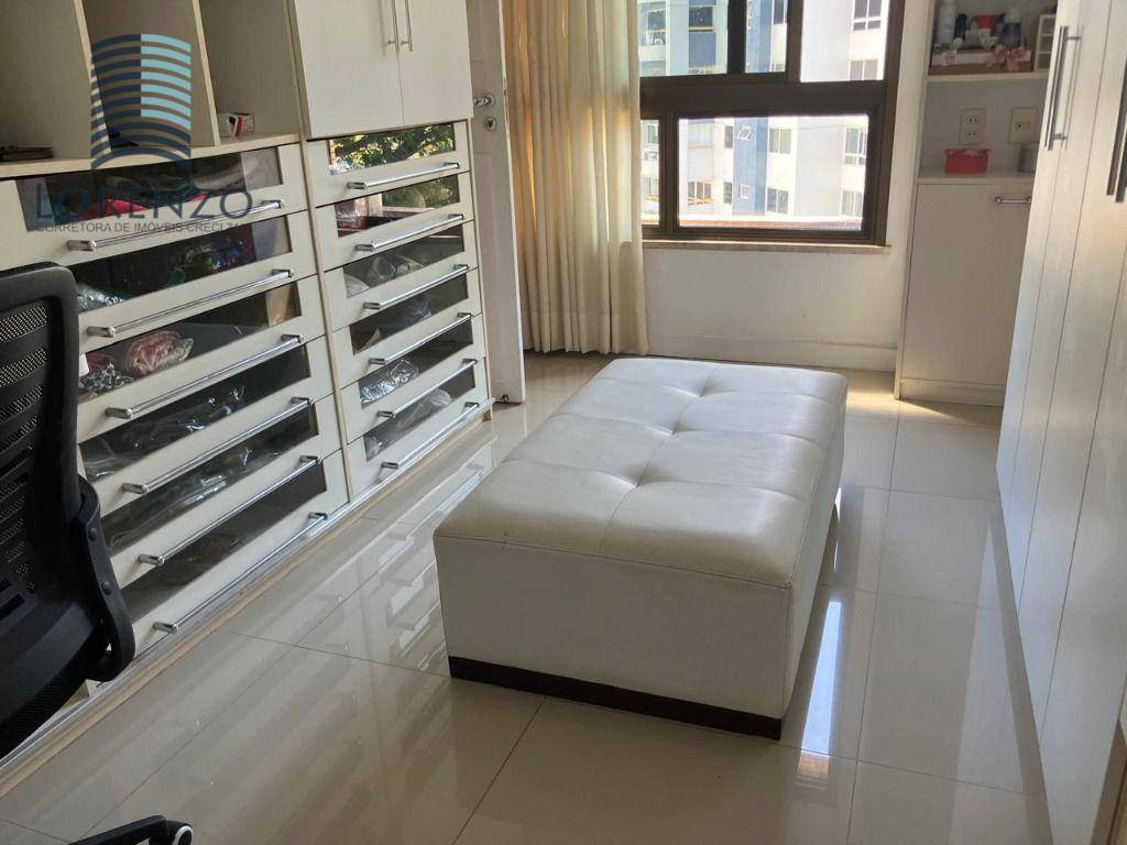 Apartamento à venda com 4 quartos, 232m² - Foto 13