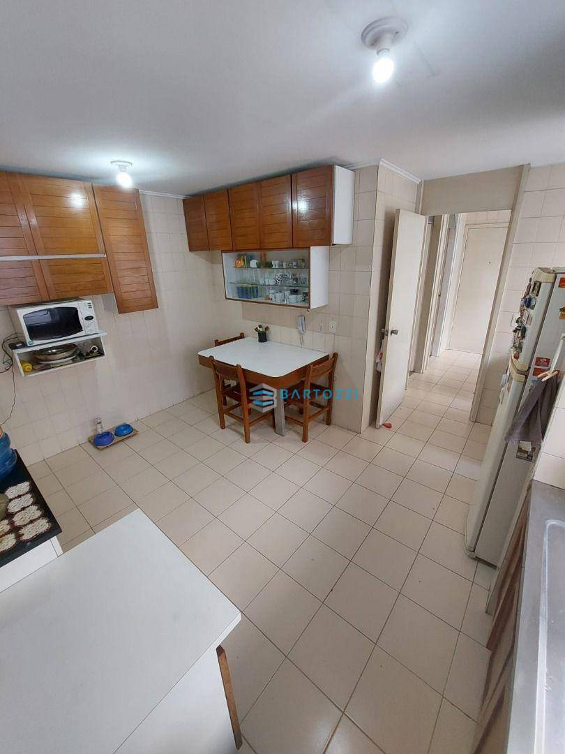 Apartamento à venda com 4 quartos, 125m² - Foto 4