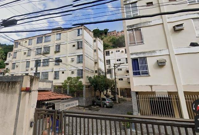 Apartamento à venda com 3 quartos, 60m² - Foto 1