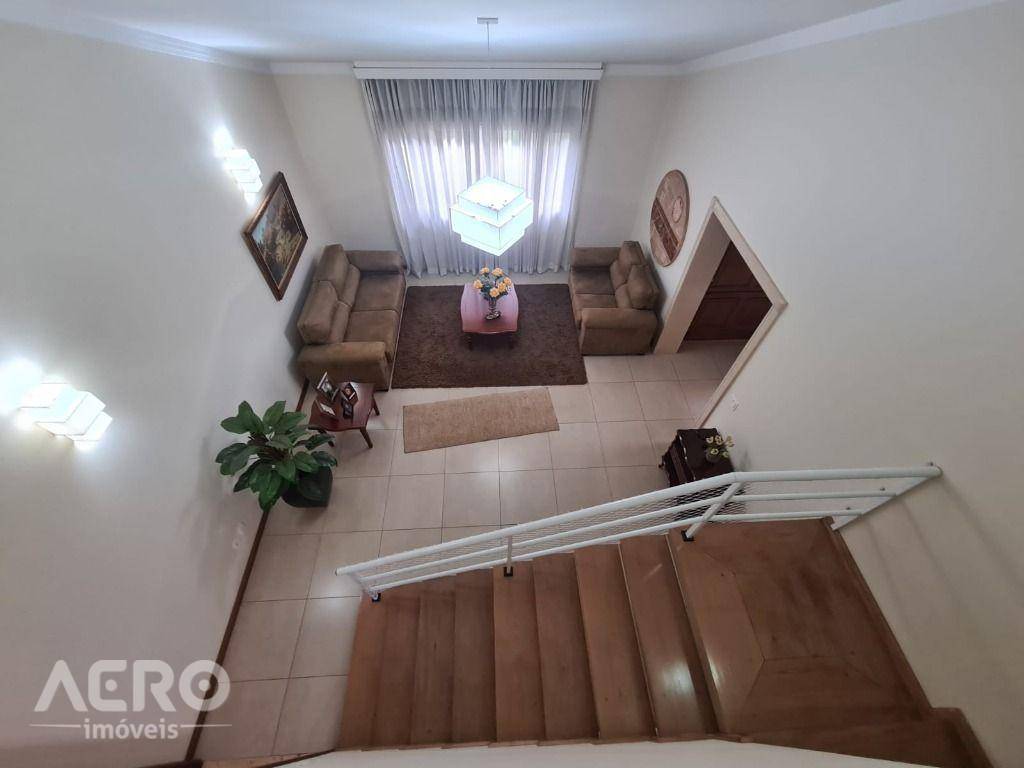 Casa de Condomínio à venda com 3 quartos, 300m² - Foto 23