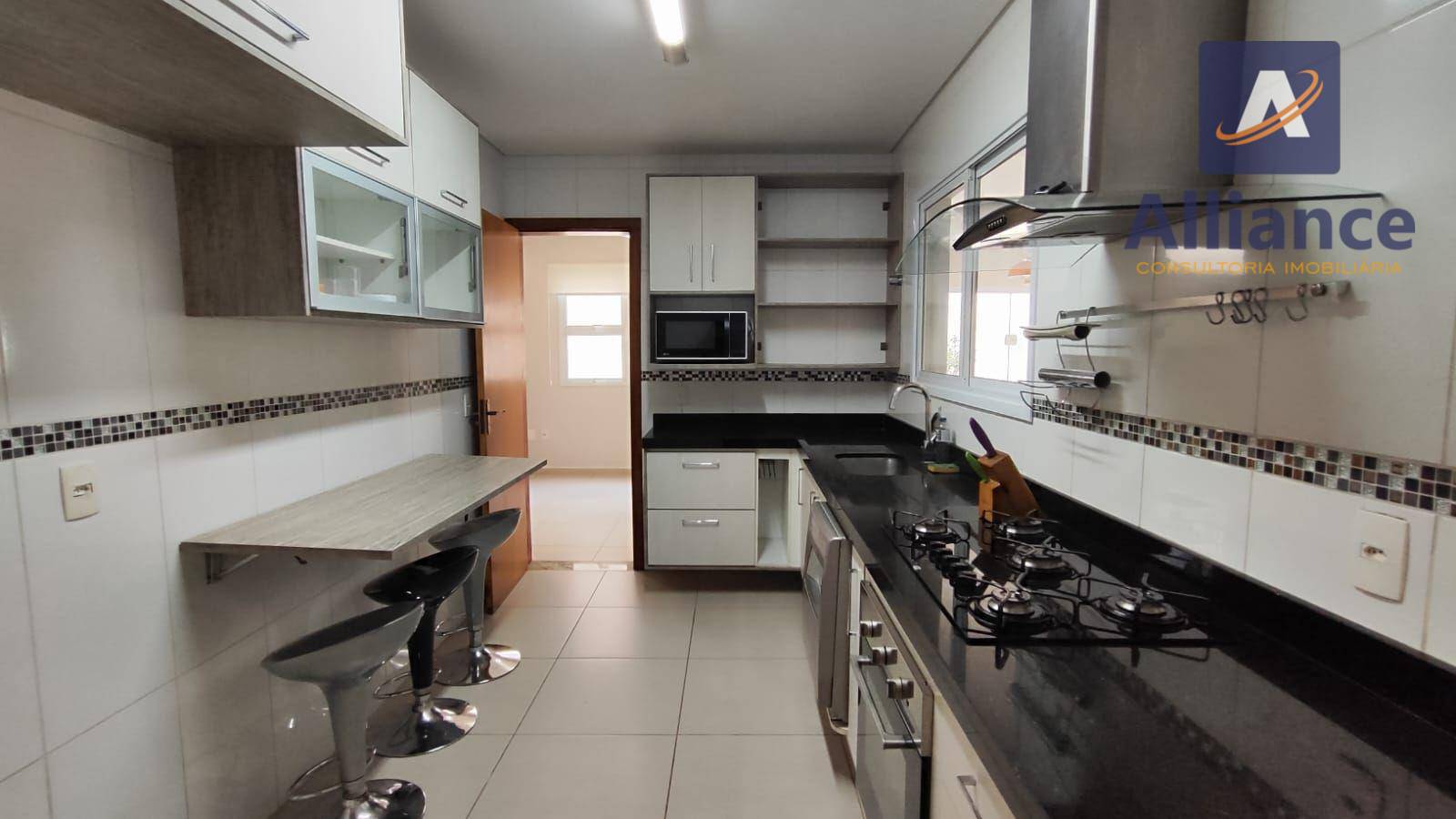 Casa de Condomínio para alugar com 3 quartos, 263m² - Foto 14