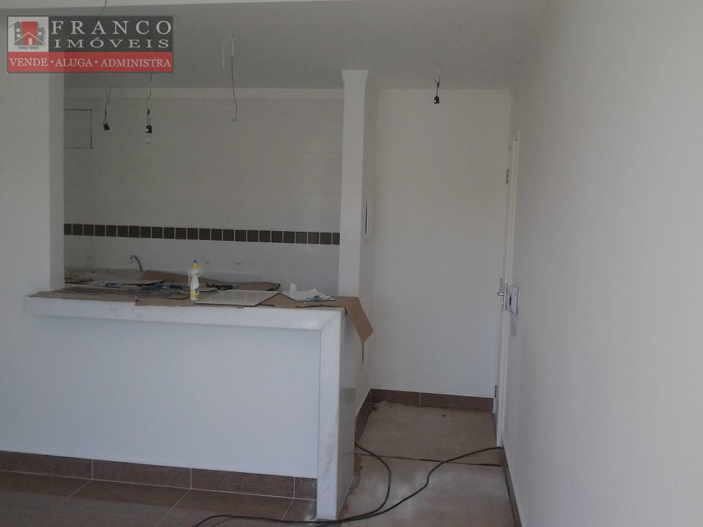 Apartamento à venda com 2 quartos, 63m² - Foto 17