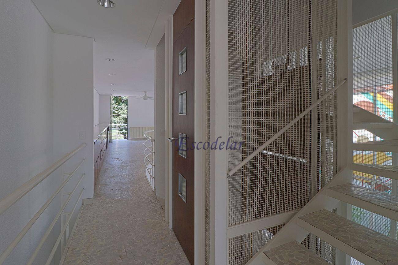 Casa à venda com 3 quartos, 450m² - Foto 27