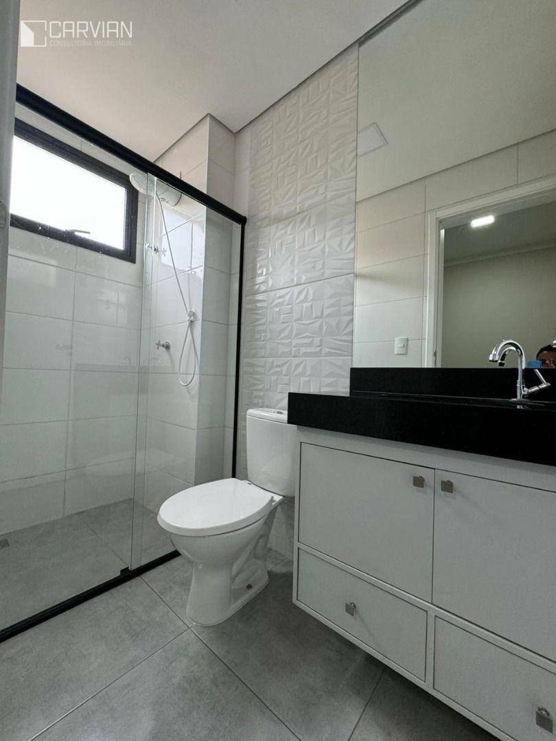 Apartamento à venda com 2 quartos, 74m² - Foto 4