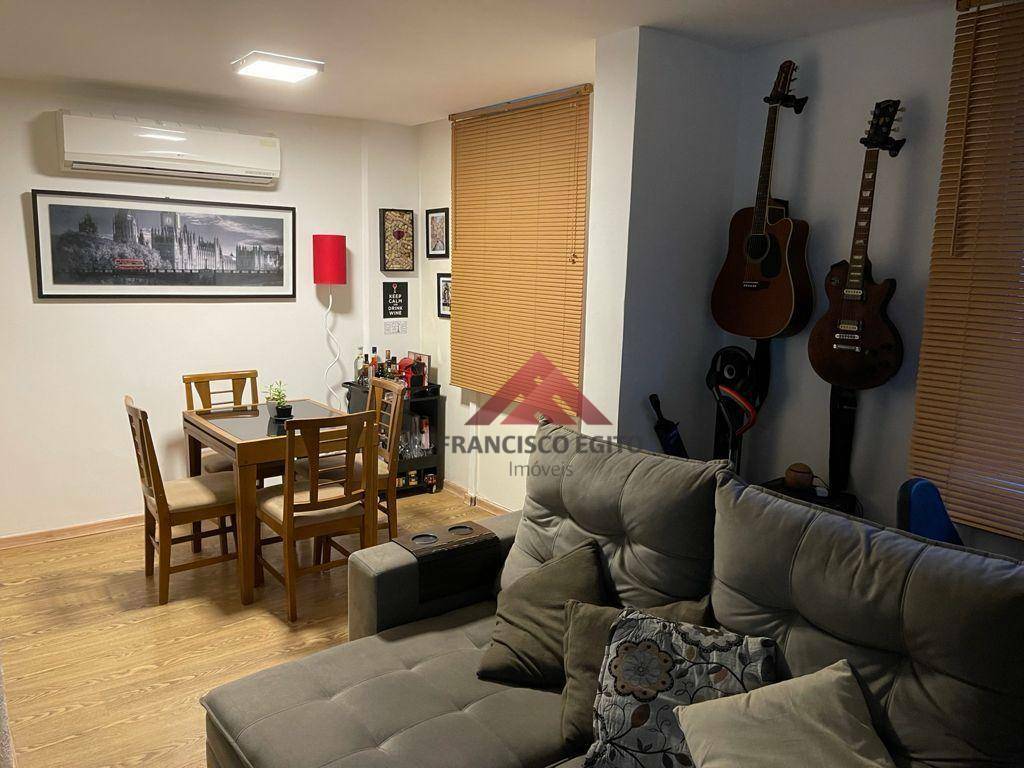 Apartamento à venda com 2 quartos, 67m² - Foto 7