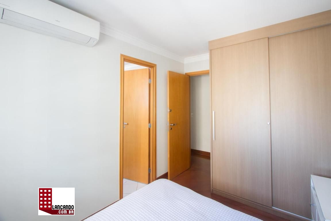 Apartamento à venda com 4 quartos, 168m² - Foto 8