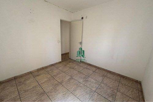 Apartamento à venda com 2 quartos, 55m² - Foto 15
