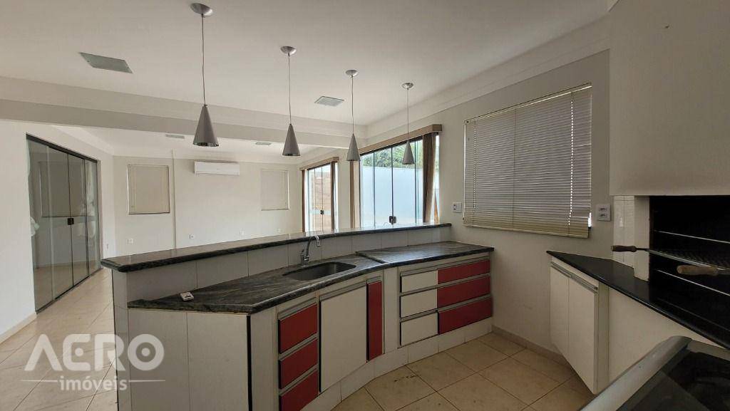 Casa de Condomínio à venda com 4 quartos, 400m² - Foto 44