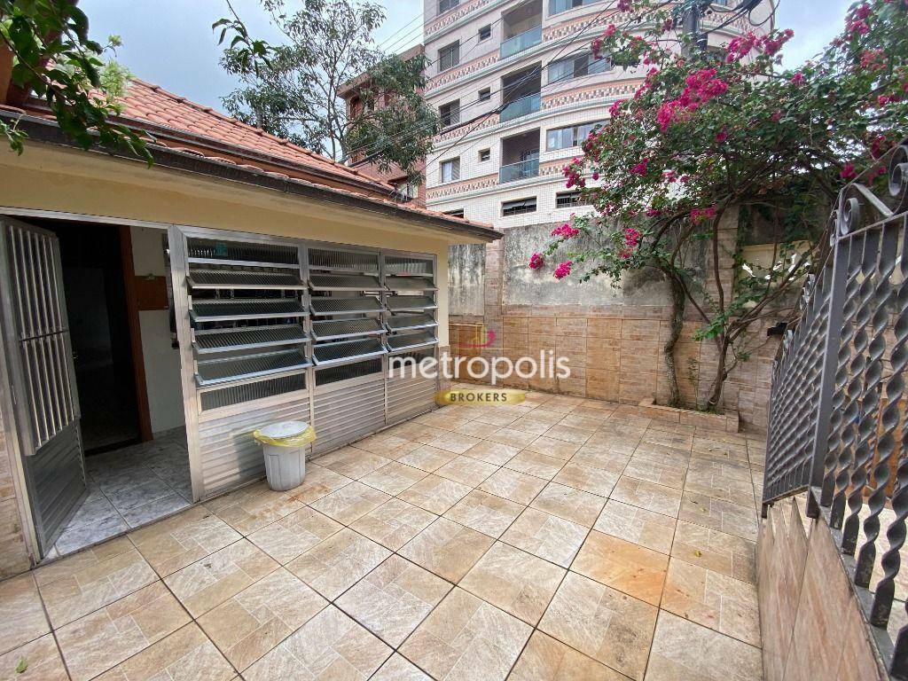 Casa à venda com 3 quartos, 124m² - Foto 1