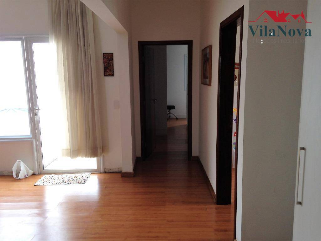 Casa à venda com 3 quartos, 240m² - Foto 17