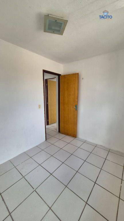 Apartamento para alugar com 2 quartos, 50m² - Foto 12