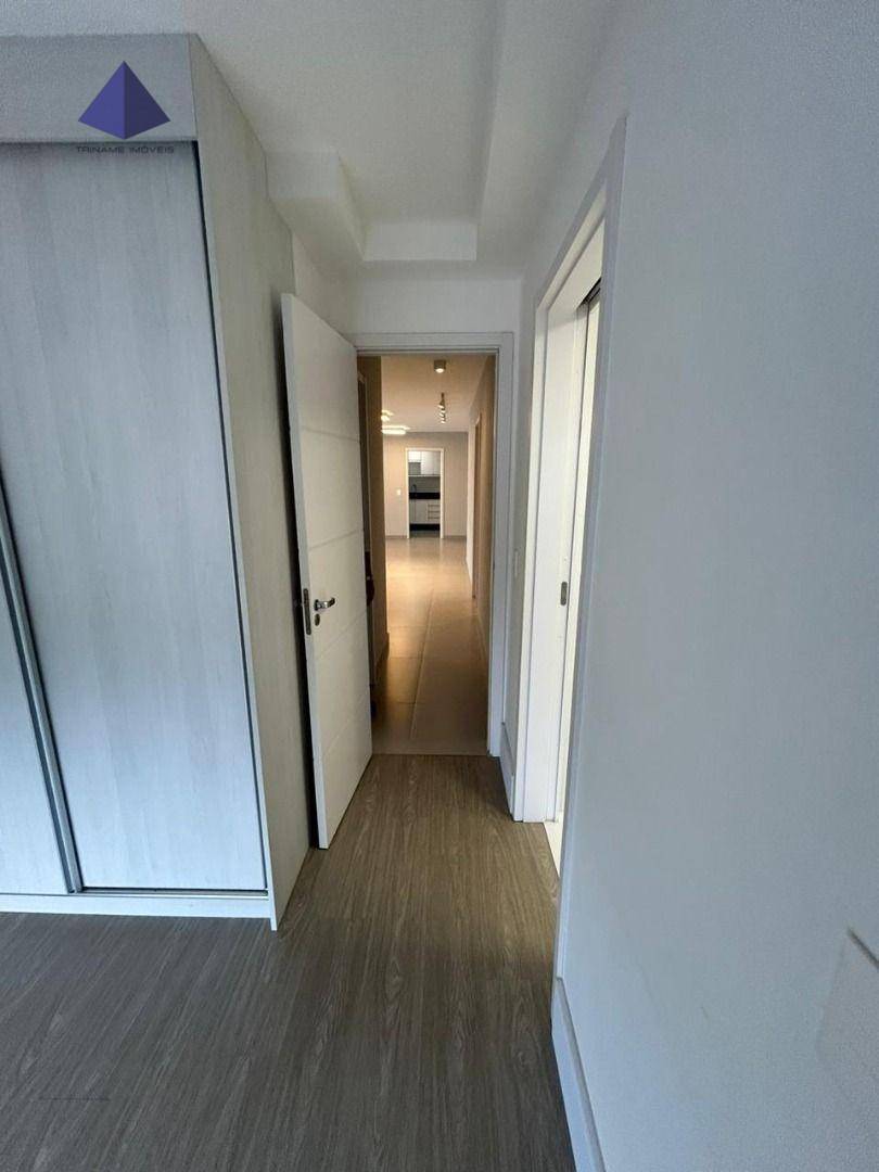 Apartamento para alugar com 3 quartos, 145m² - Foto 20