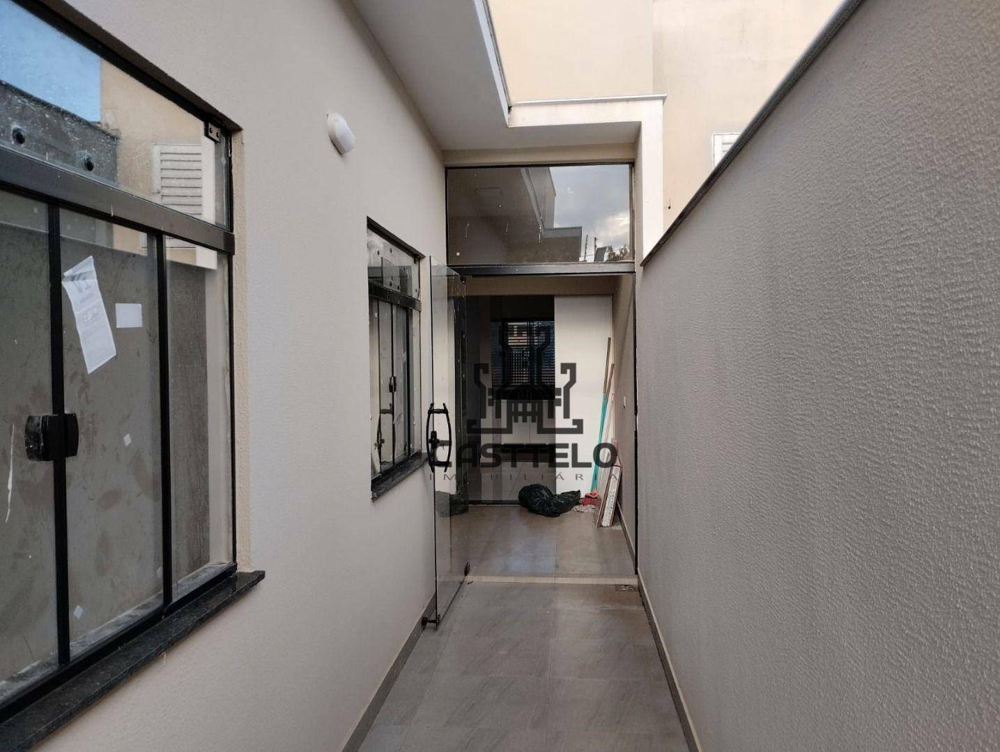 Casa à venda com 3 quartos, 80m² - Foto 14